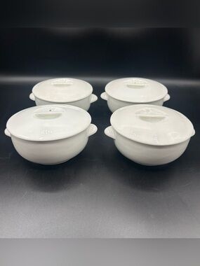 APILCO Set of 4 Porcelaine à Feu Covered Soup Bowls / Individual Casseroles